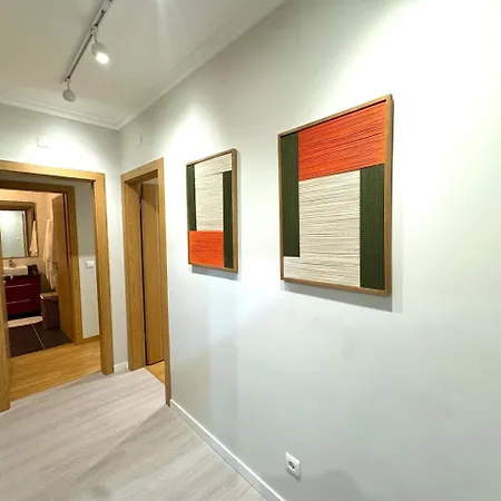 דירה Spacious 3 Bedroom For 6 Near פורטימאו