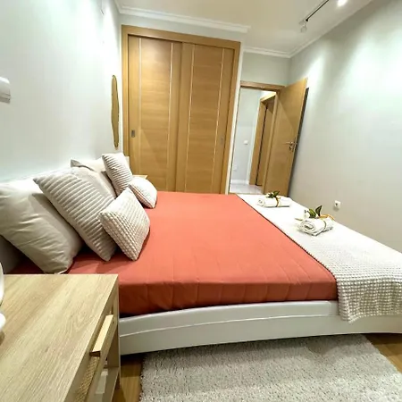 Spacious 3 Bedroom For 6 Near * פורטימאו